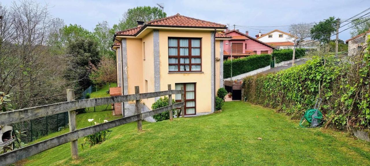 Vivienda Vacacional Villa Maruja Andrín Eksteriør bilde