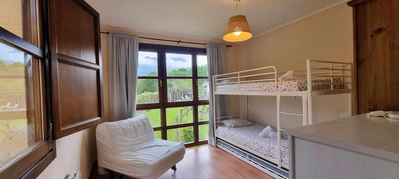 Vivienda Vacacional Villa Maruja Andrín Eksteriør bilde