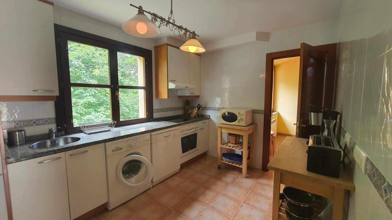 Vivienda Vacacional Villa Maruja Andrín Eksteriør bilde