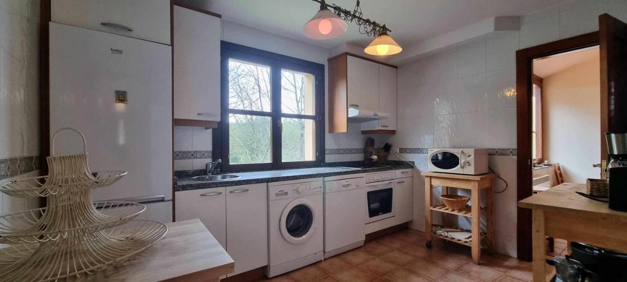 Vivienda Vacacional Villa Maruja Andrín Eksteriør bilde